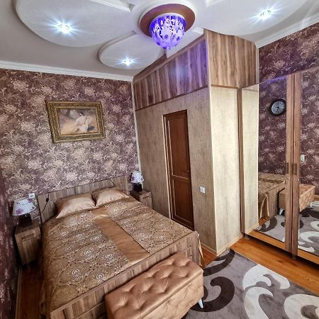 Hostel Sadu Кутаїсі Екстер'єр фото