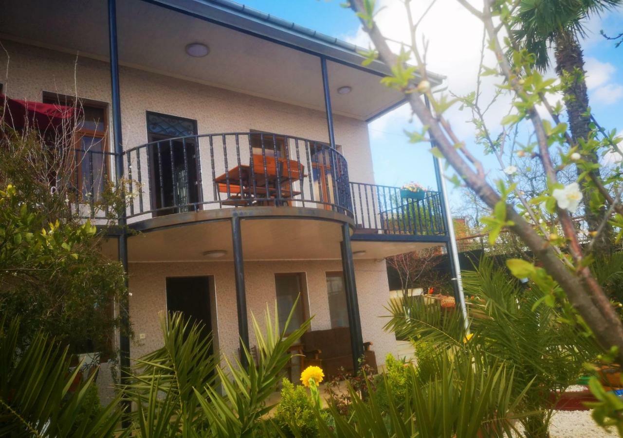 Hostel Sadu Кутаїсі Екстер'єр фото