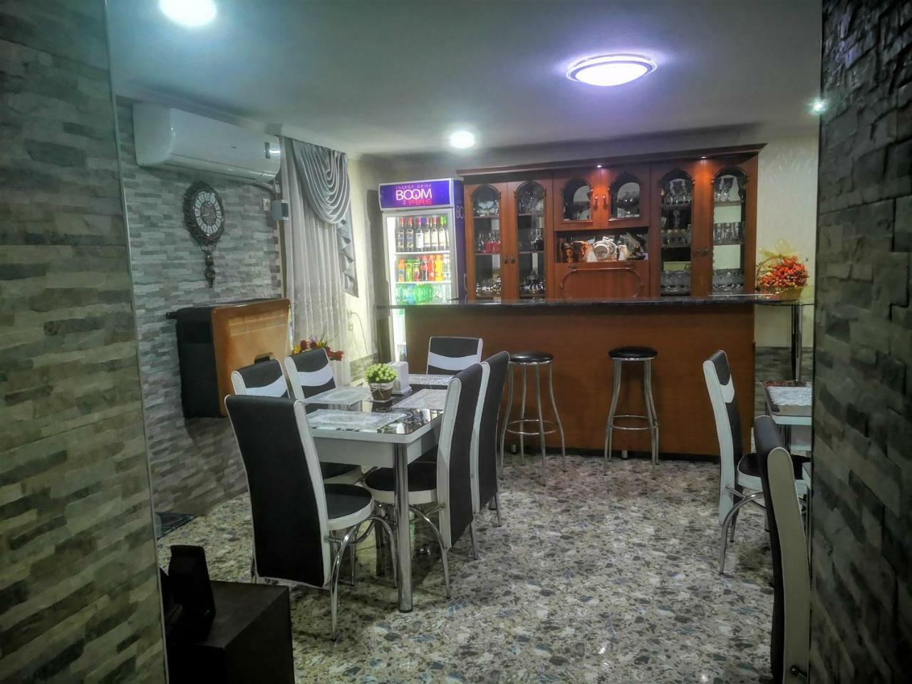 Hostel Sadu Кутаїсі Екстер'єр фото