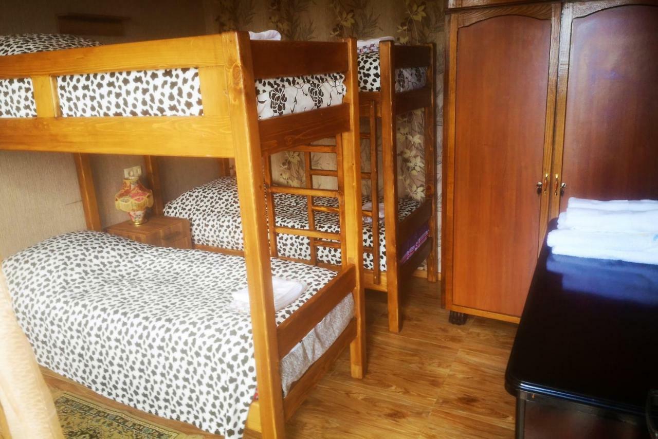 Hostel Sadu Кутаїсі Екстер'єр фото