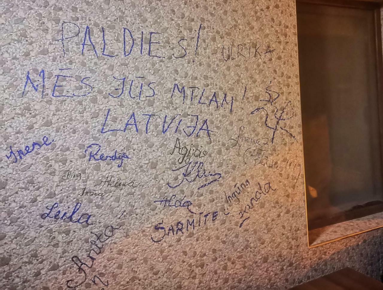 Hostel Sadu Кутаїсі Екстер'єр фото